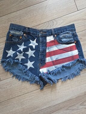 Signature8 Denim Jean Shorts with Stars & Stripes Print - USA Flag Medium